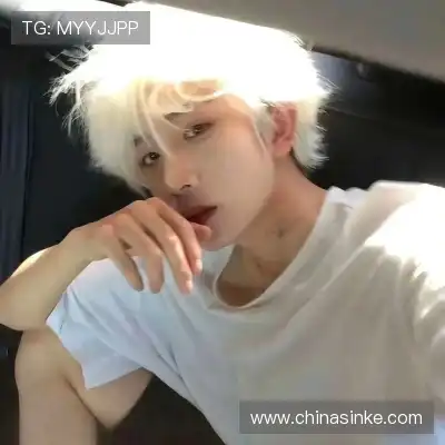 荣杏暖